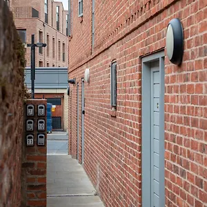 The Falcon Tap Apartment York